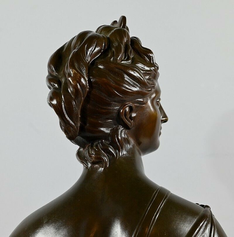 photo vinterior Bronze “Diane The Huntress” After Houdon – Late 19th Century