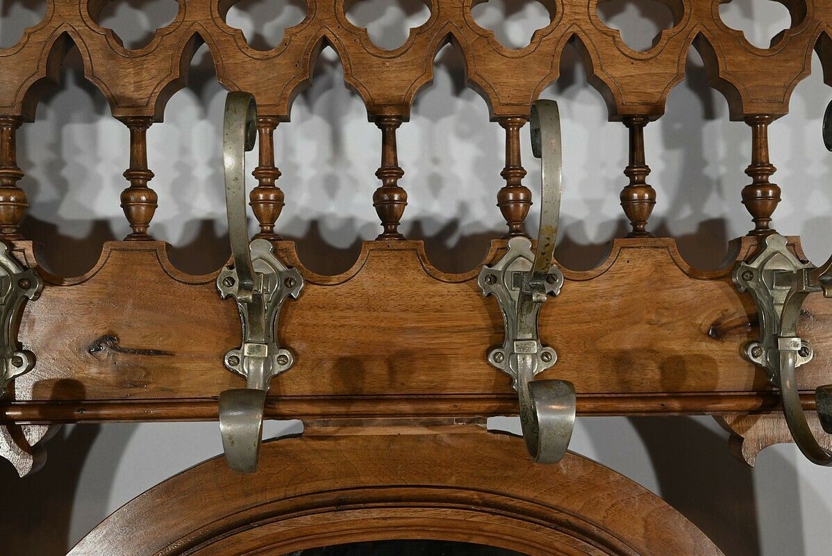 photo furniture Rare Vestibule Chest In Walnut – Late 19th Century