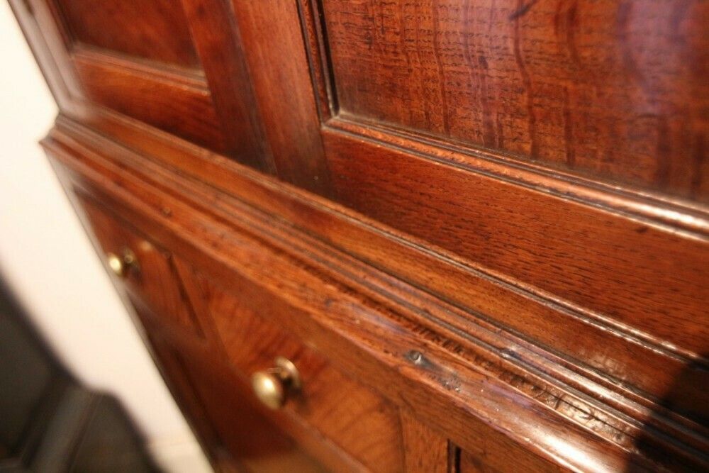 Fine 18th Century Welsh Oak Floor Standing Corner Cupboard In Two Parts photo vinterior