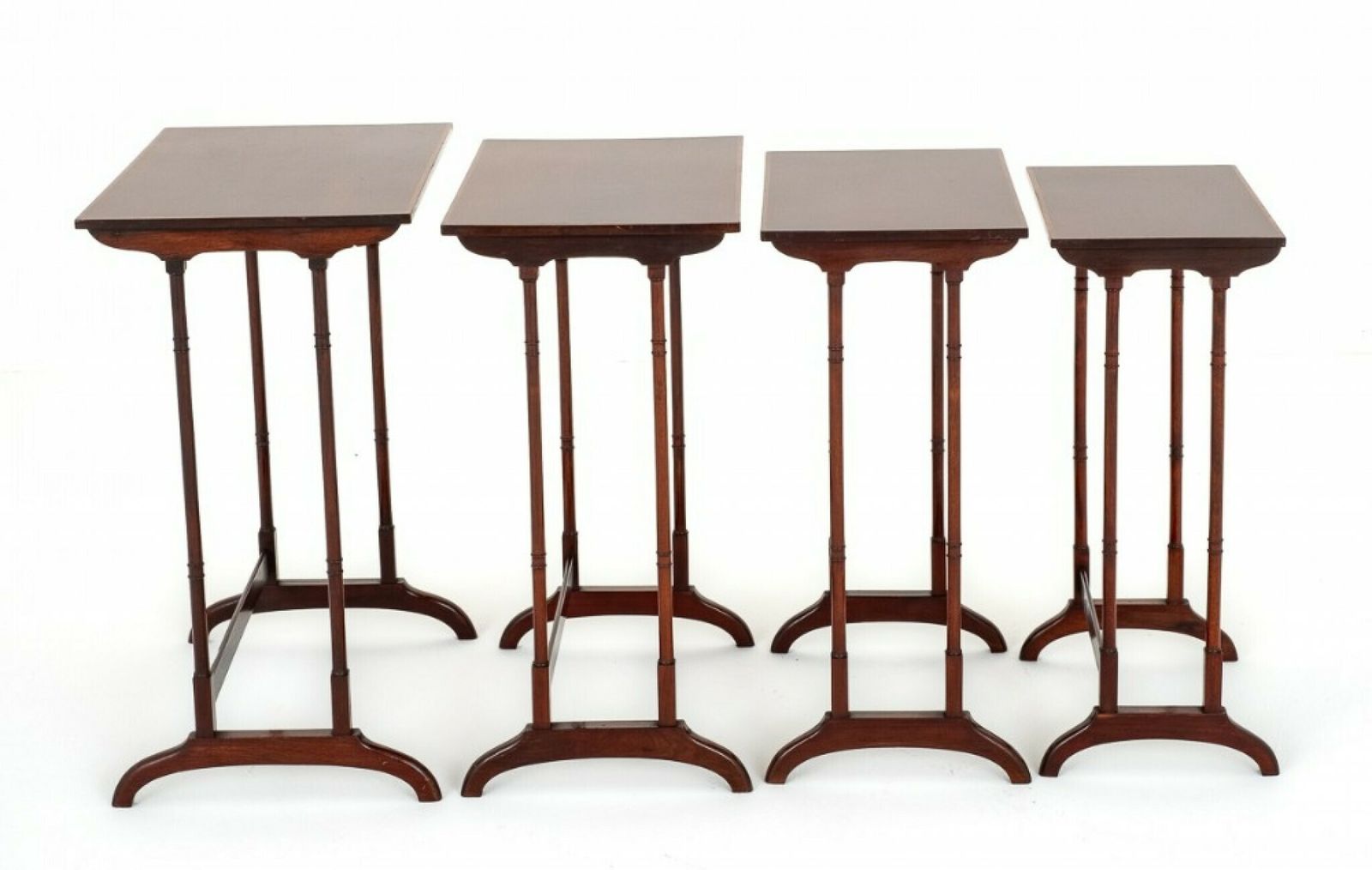Sheraton Nest Of Tables 4 Sides Mahogany Quartetto photo vintage