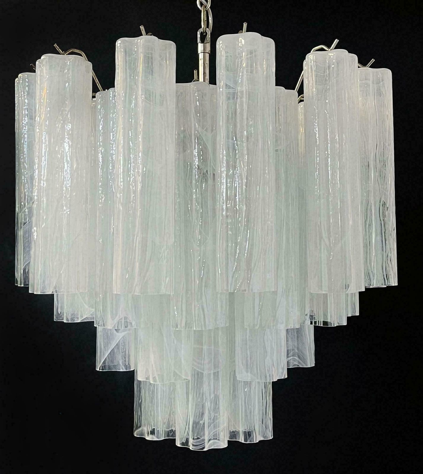 photo vinterior Amazing Glass Tube Chandelier   36 Alabaster White Glasses