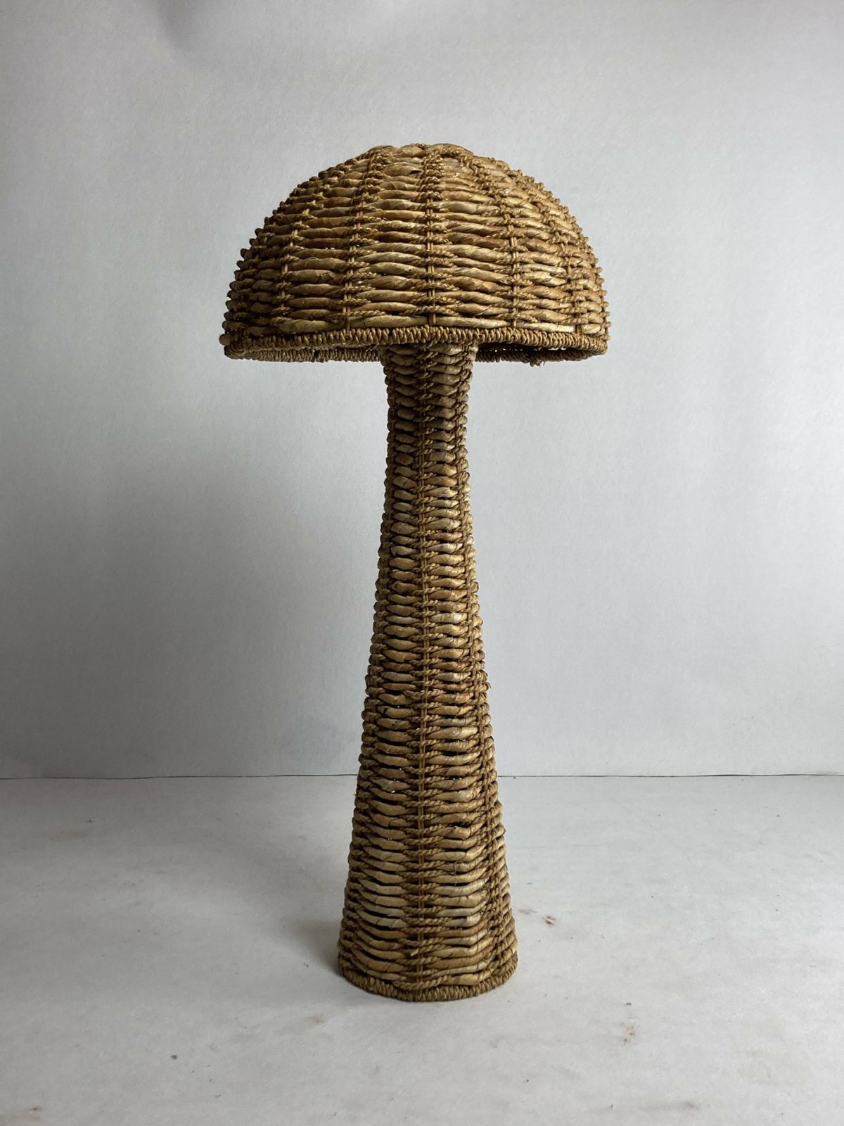 1594.0 Rattan Woven Banana Leaf Mushroom Floor Lamp, 1960s photo