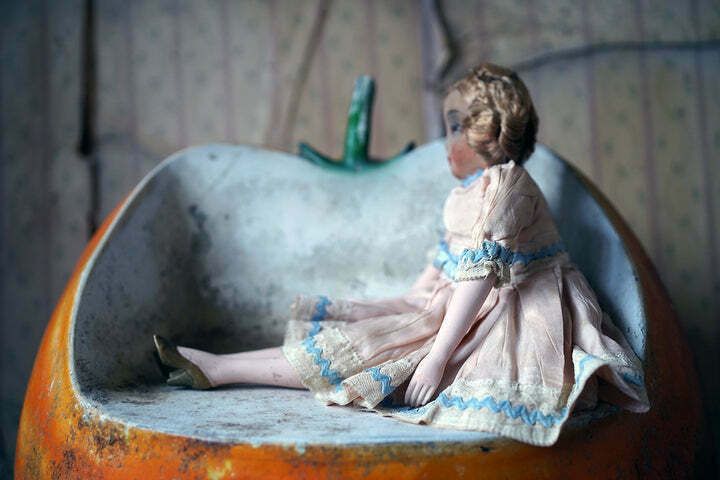 photo furniture An Early 20thc French Boudoir Doll C.1920 30
