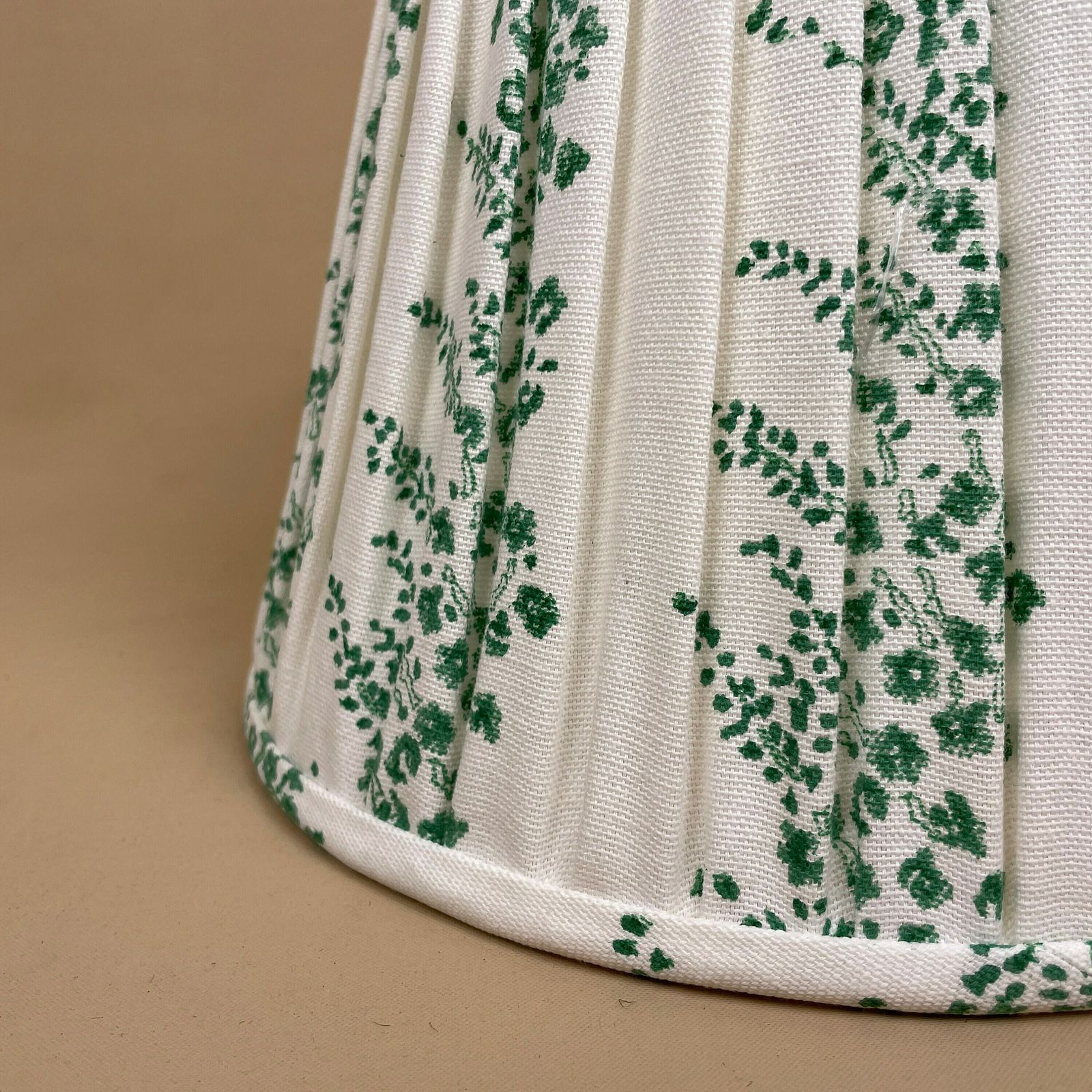 New Lampshade Hand Block Print 10" White Green Floral Pattern Pleated Fabric Structured Empire Table Ceiling Lamp Shade photo for sale