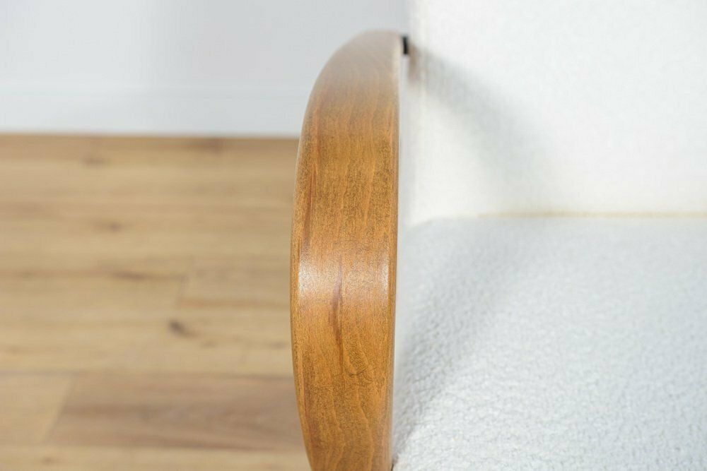 Furniture Model 53 Armchair By Jaroslav Smidek For Ton, 1960s photo