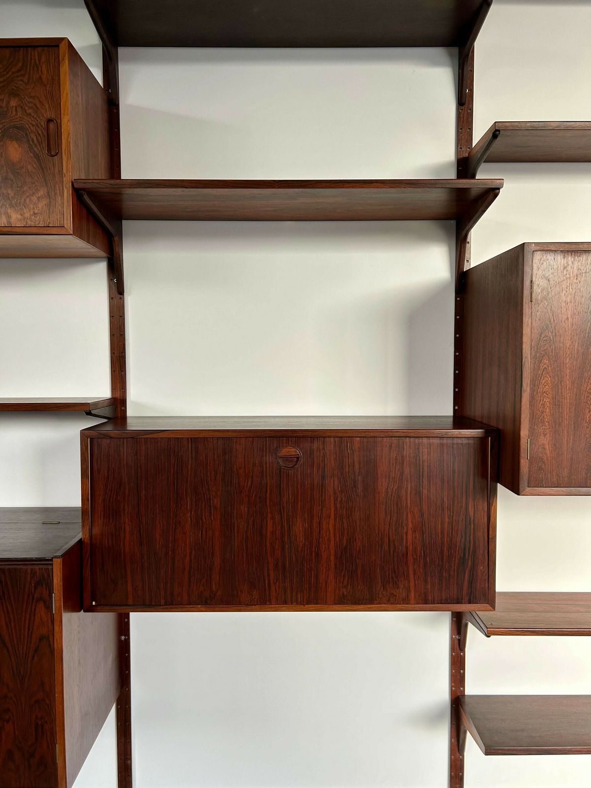 Furniture Hansen & Guldborg Møbler Wall Bookcase In Rosewood, Denmark 1960 photo