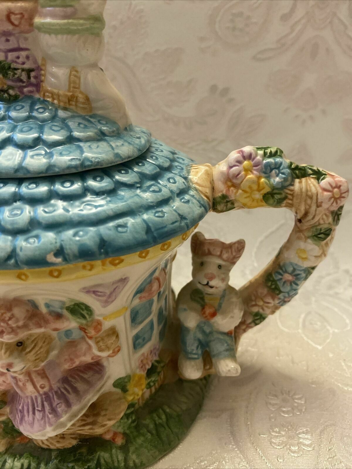 Vintage Mercuries 1995 Farmhouse Ceramic Teapot Bunnies 8.2" X 4.2" X 6.3" photo 50.0