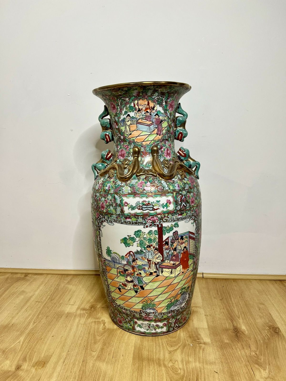 Fantastic Pair Of Antique Large Chinese Floor Standing Vases photo for sale