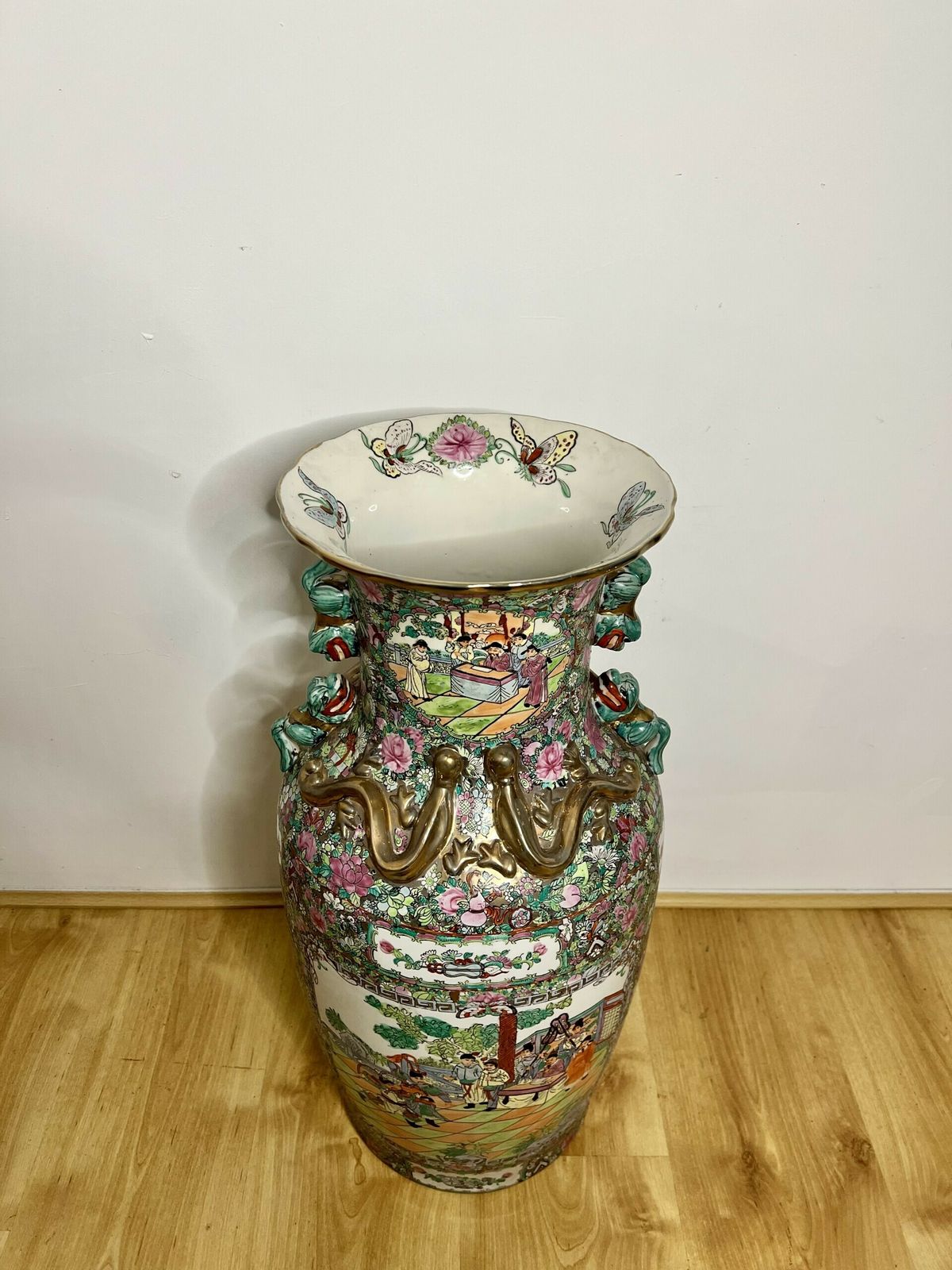 Fantastic Pair Of Antique Large Chinese Floor Standing Vases photo Home Decor