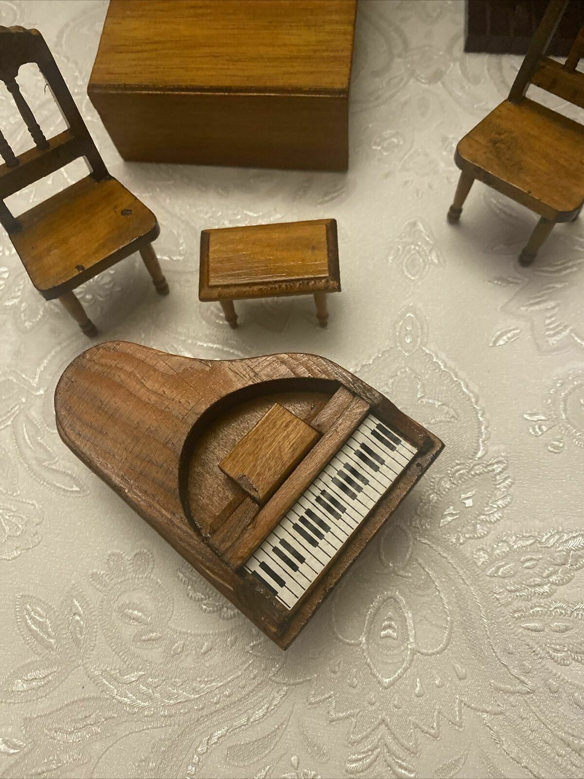 R.O.C. Taiwan Dolls House Furnitures Job Lot Fireplace Beds Piano Chairs #3 photo furniture