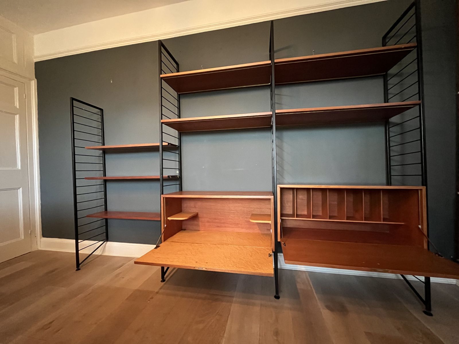 Furniture Staples Ladderax, 2x Cabinets, 7x Shelves, 4 Ladders photo