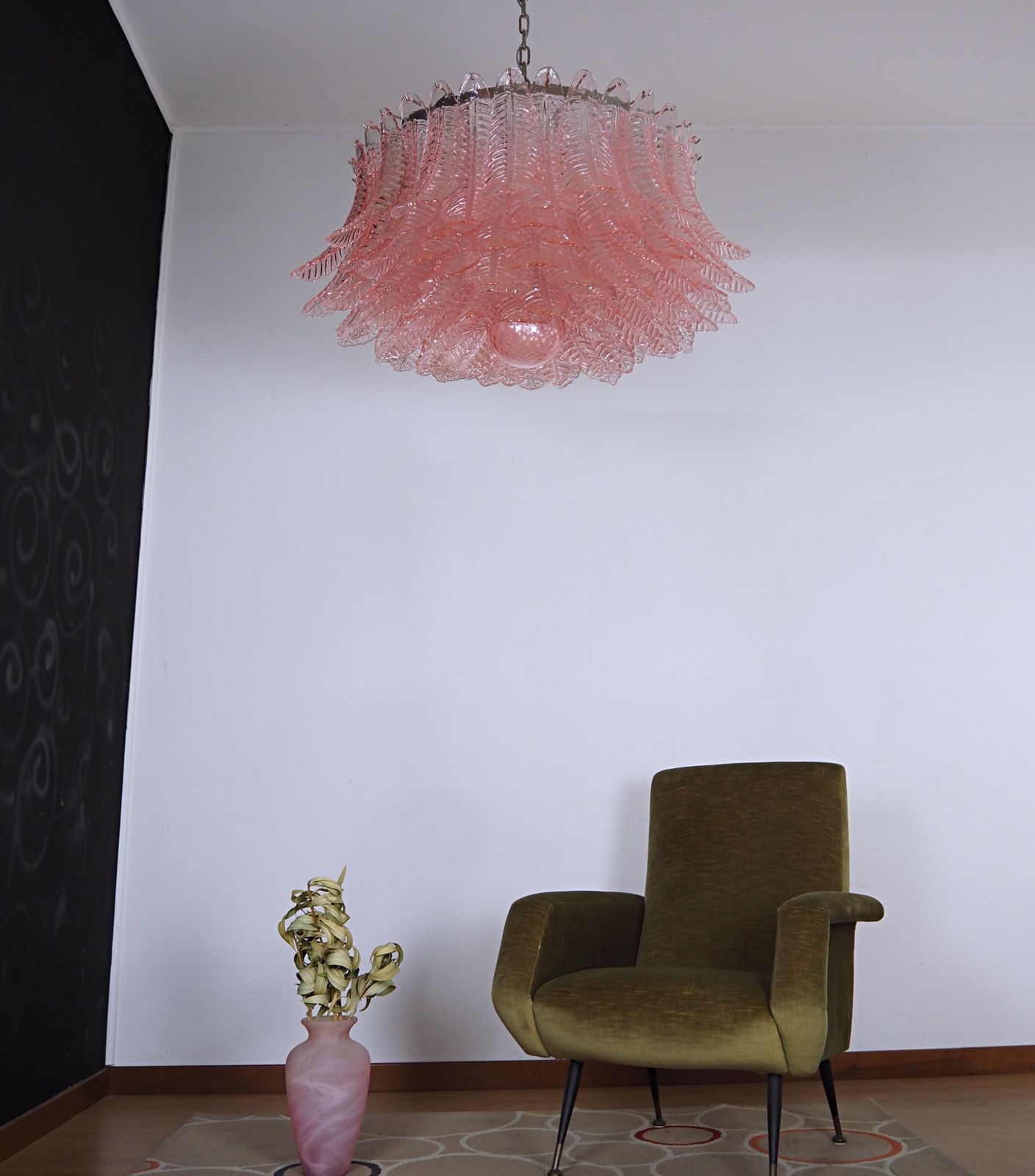 photo vintage Large Murano Glass Chandelier  100 Pink Felci Glasses