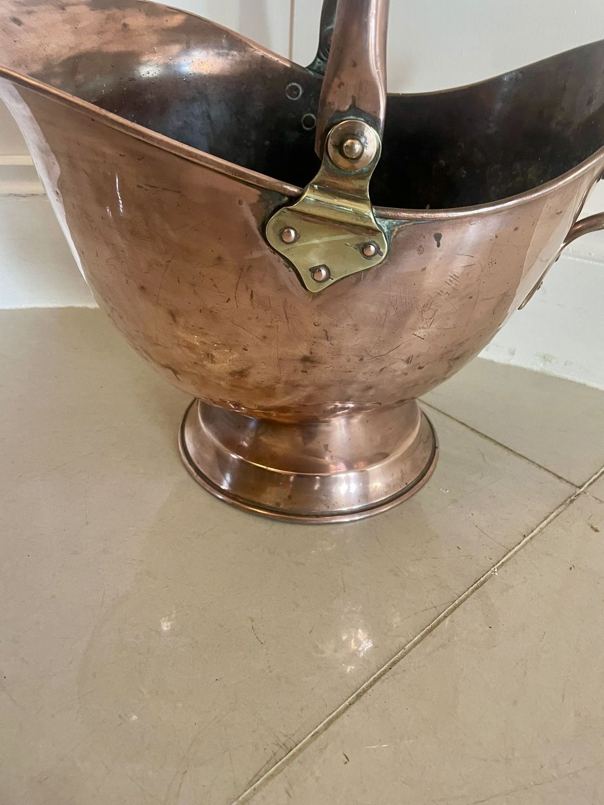 Home Fixtures Antique 19th Century Quality Copper Coal Scuttle photo