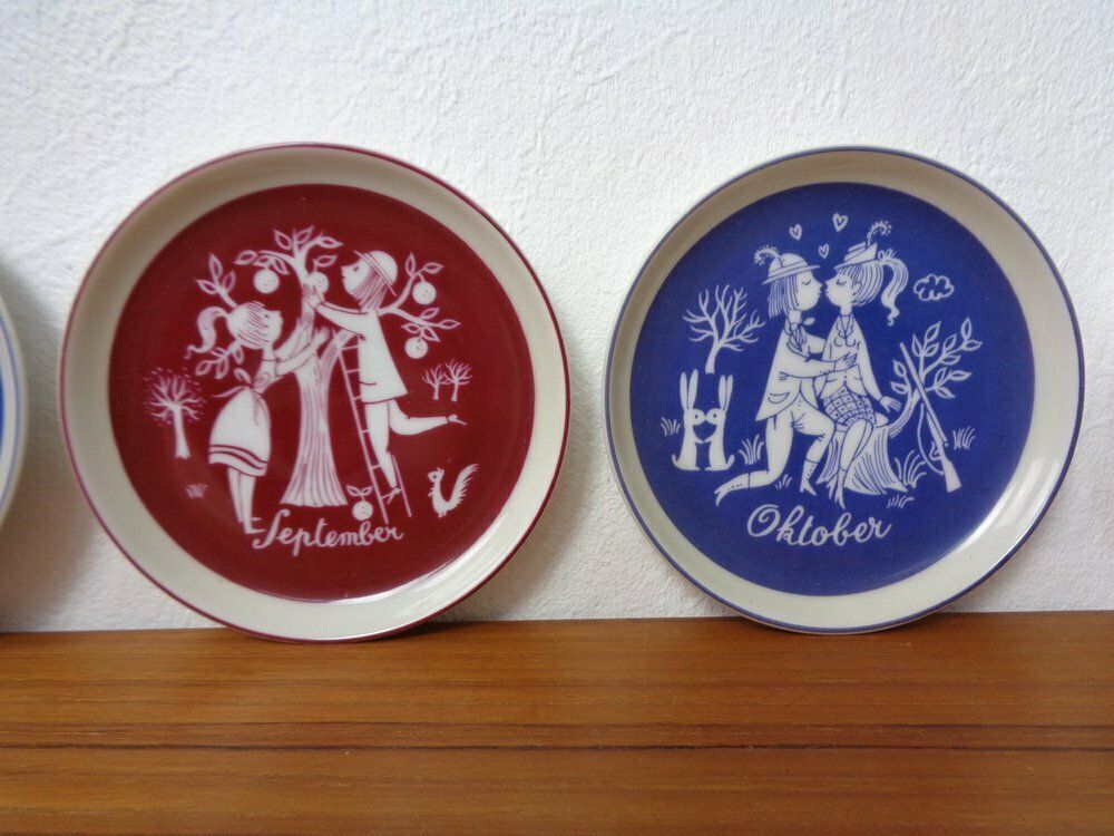 photo vintage Porcelain Coasters By Raymond Peynet For Rosenthal Studio Line, 1960s, Set Of 12