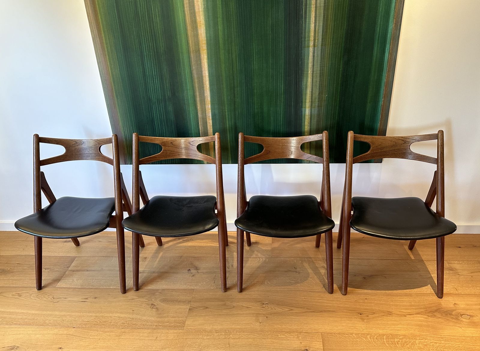 Set Of 4 + 2 Hans Wagner Sawbuck Chair In Teak And Black Leather photo Furniture