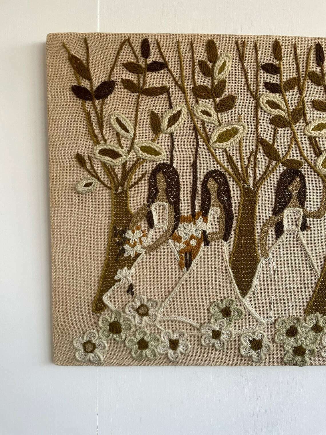 Folk Art Embroidered Wall Piece With 3 Women Collecting Flowers Cream Brown photo 95.0