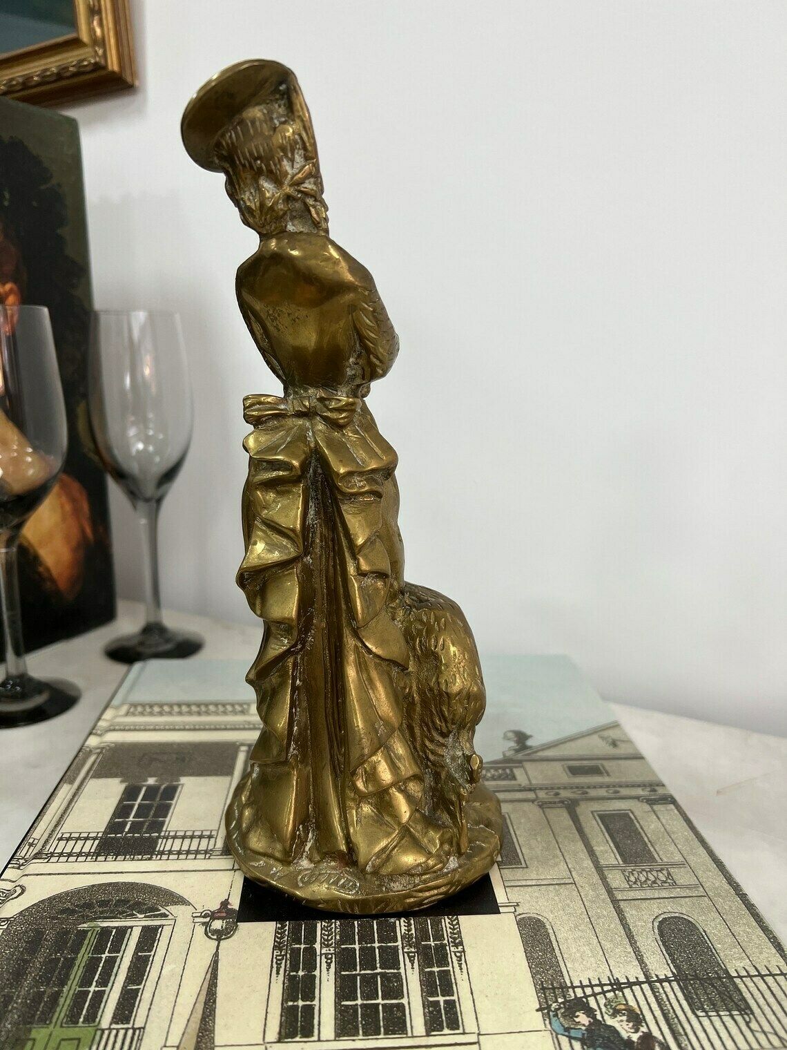 Antique Brass English Lady Statue With A Dog Animal, Lady And Dog Statue photo vinterior