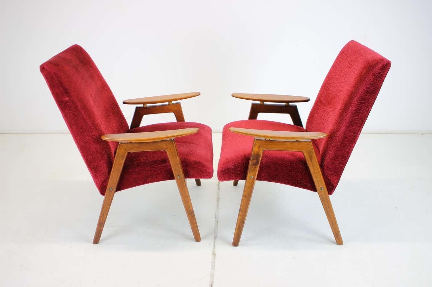 Set Of Two Lounge Chair By Jaroslav šmídek For Jitona, 1960s photo 726.0