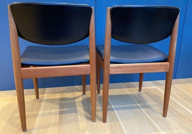 Pair Of Model 197 Chairs By Finn Juhl For France & Son photo furniture