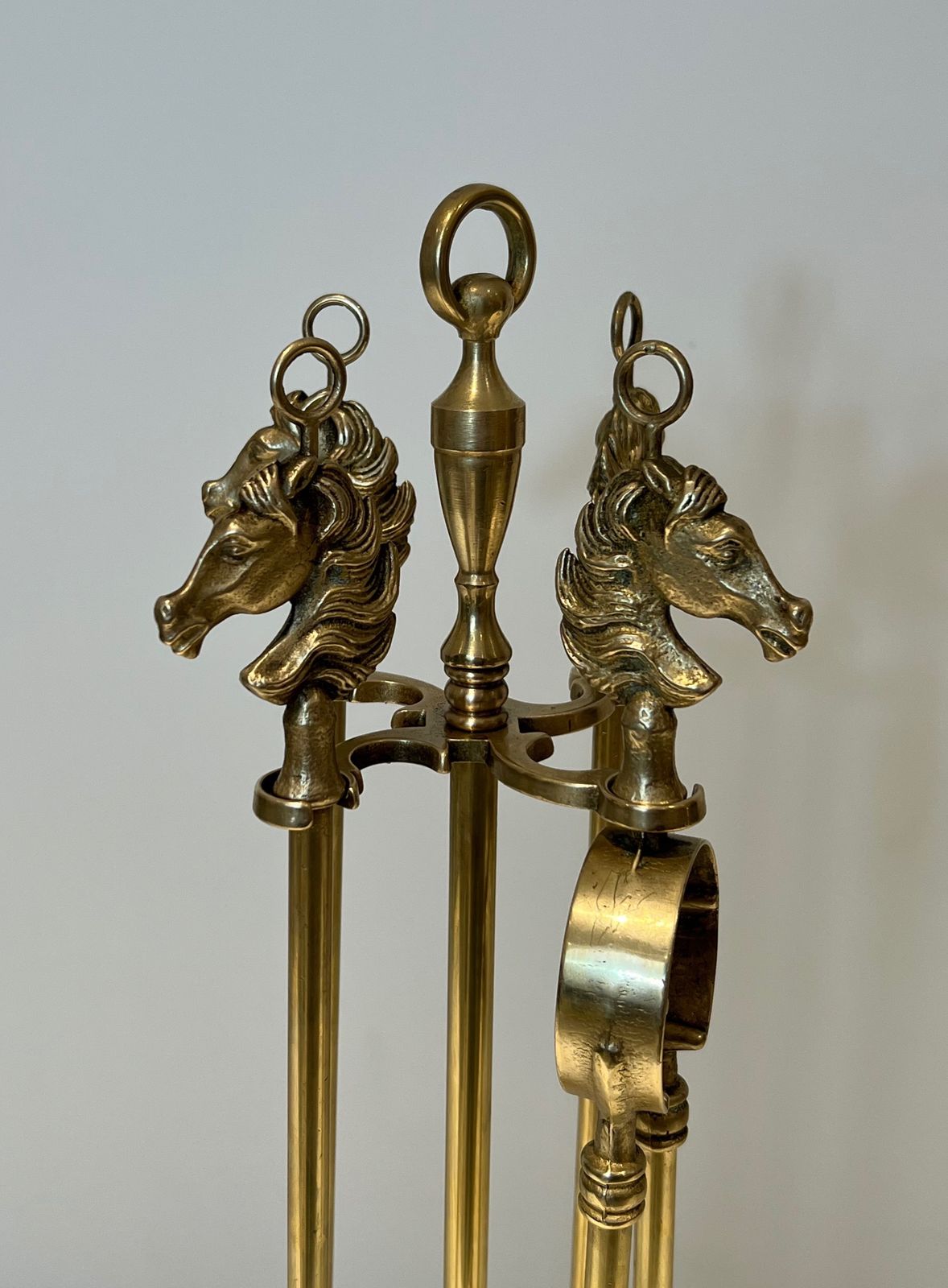 Brass Fire Kit Horse Head Model In The Taste Of Maison Jansen photo 850.0