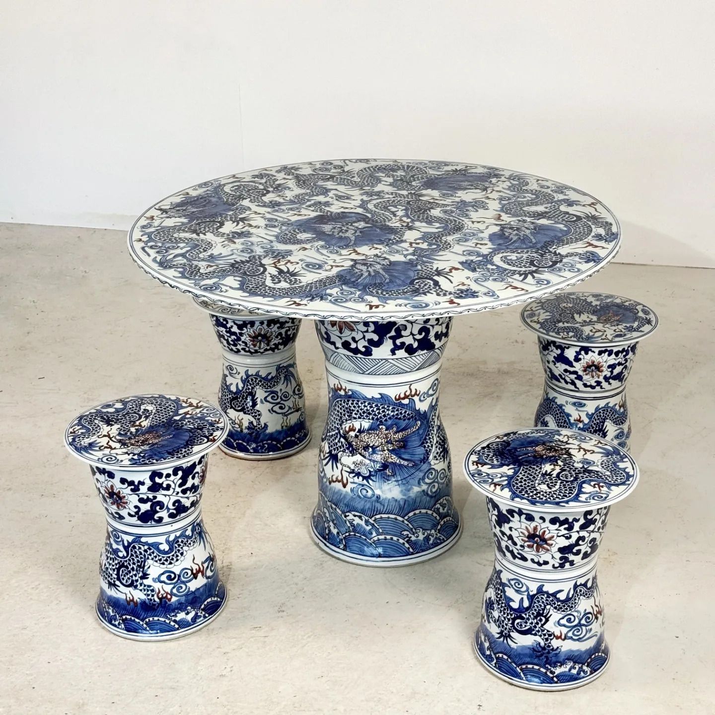 Vintage Chinees Keramiek Tafelset photo furniture