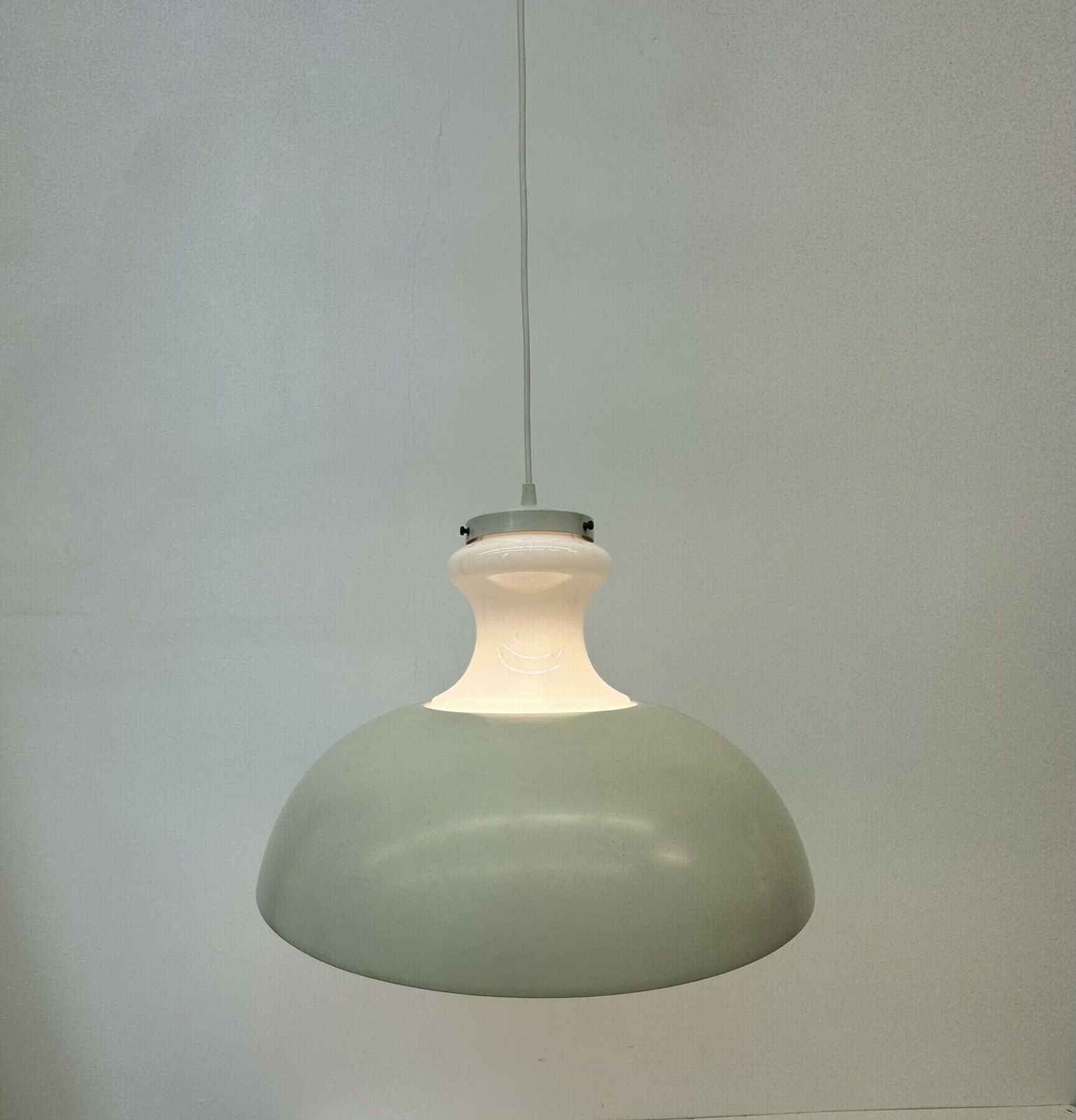 Mid Century Space Age Hanglamp, Jaren 1970 photo furniture