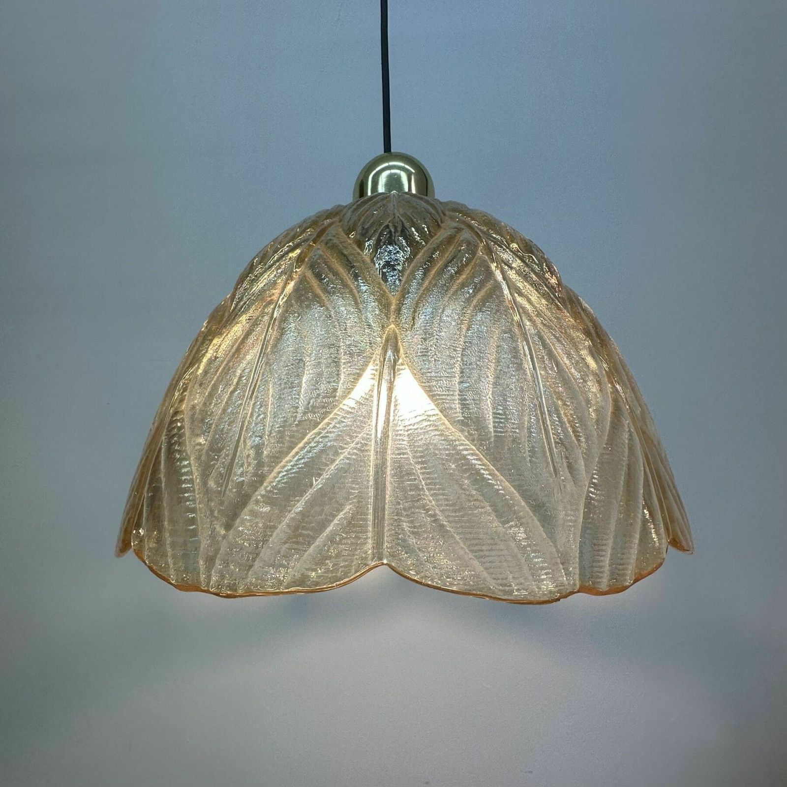 Peil & Putzer Glazen Bladlamp, Jaren 1970 photo for sale