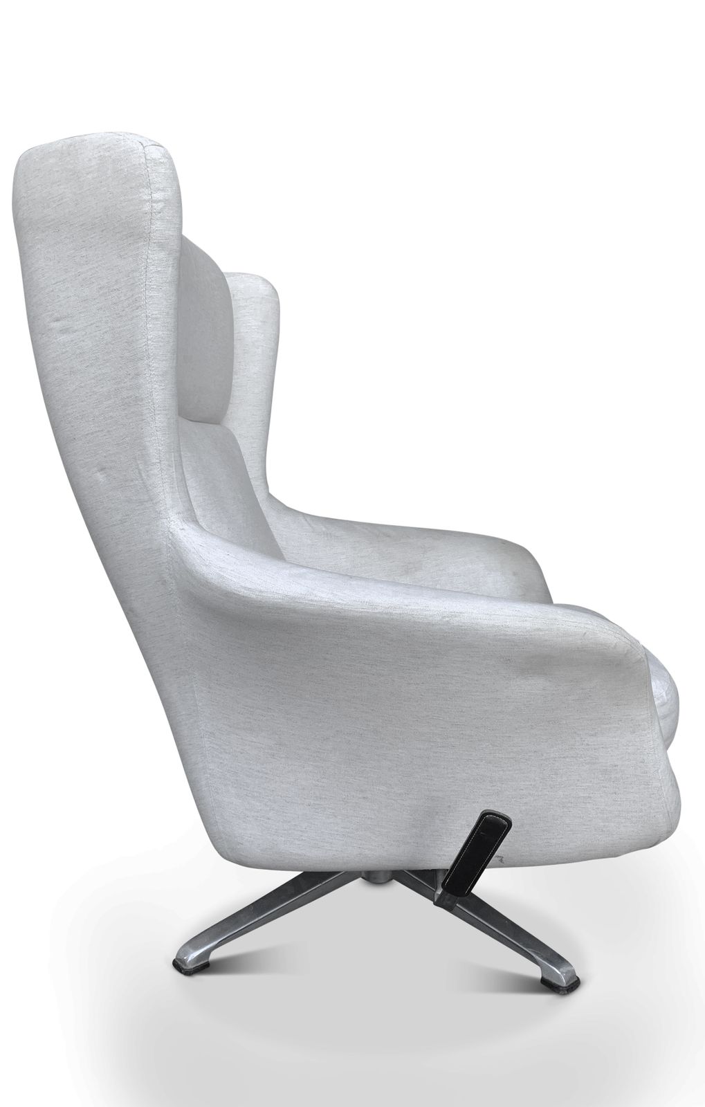 Mid Century Swivel And Rotating Egg Chair On Four Star Aluminium Base 1960's Ol photo Furniture