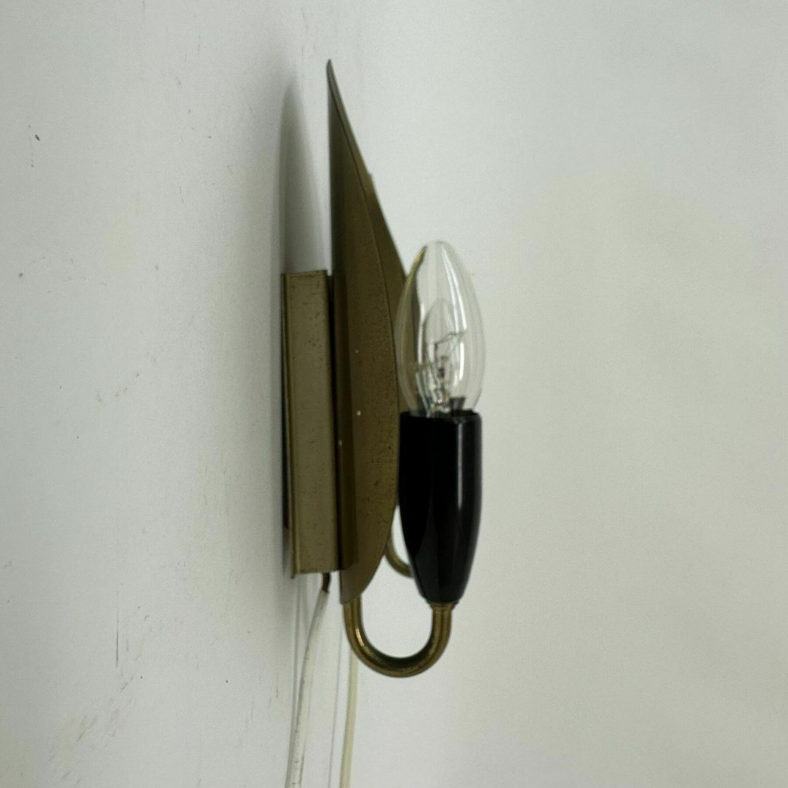 Set Of 2 Brass Wall Lamps , 1950’s photo Lighting