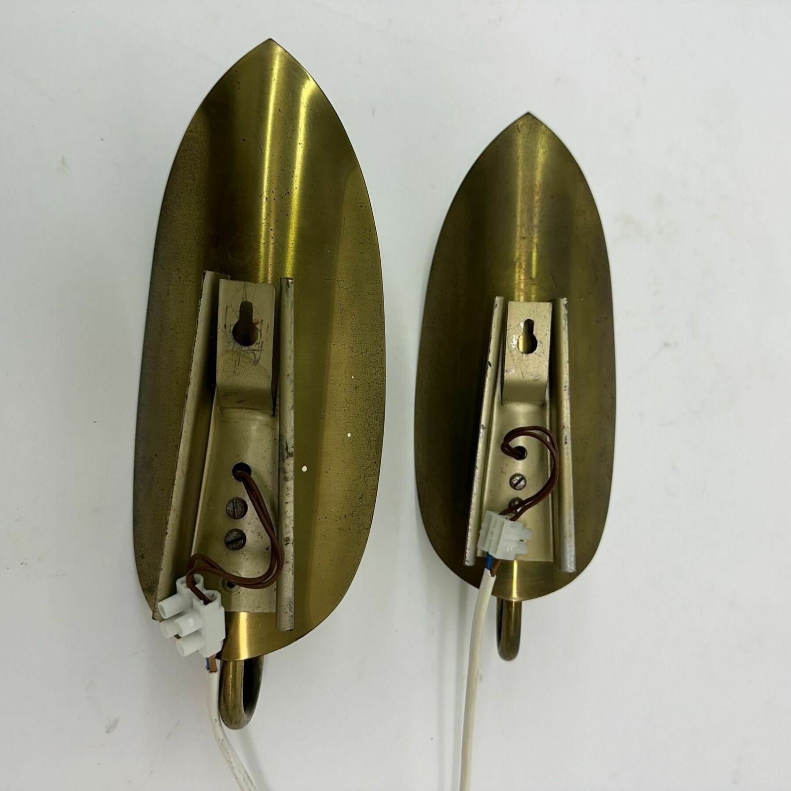 Set Of 2 Brass Wall Lamps , 1950’s photo vinterior