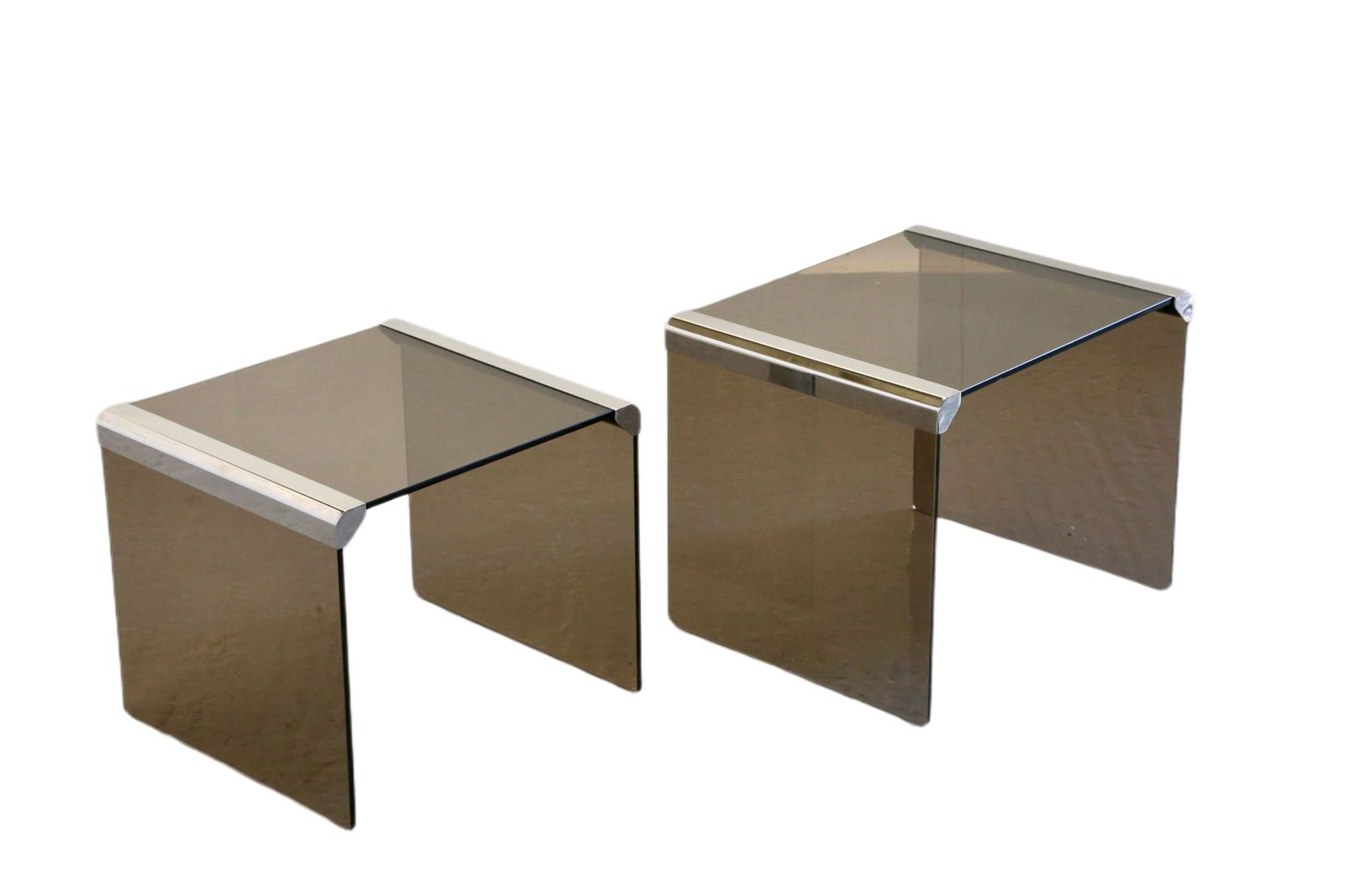 Pierangelo Gallotti For Gallotti&Radice Pair  ‘Tris’  T35 Italian Nesting Tables photo furniture