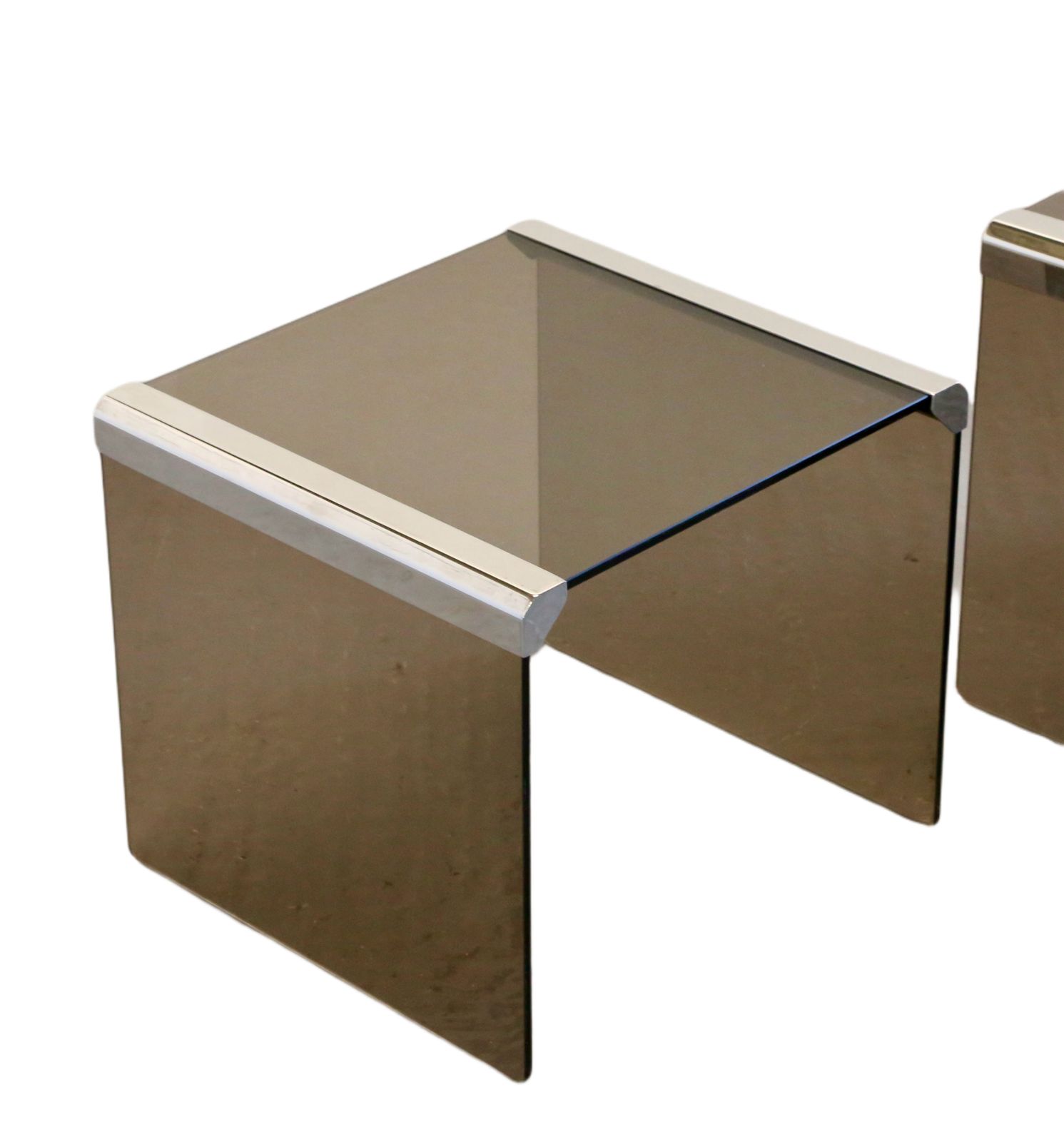 Pierangelo Gallotti For Gallotti&Radice Pair  ‘Tris’  T35 Italian Nesting Tables photo 820.0