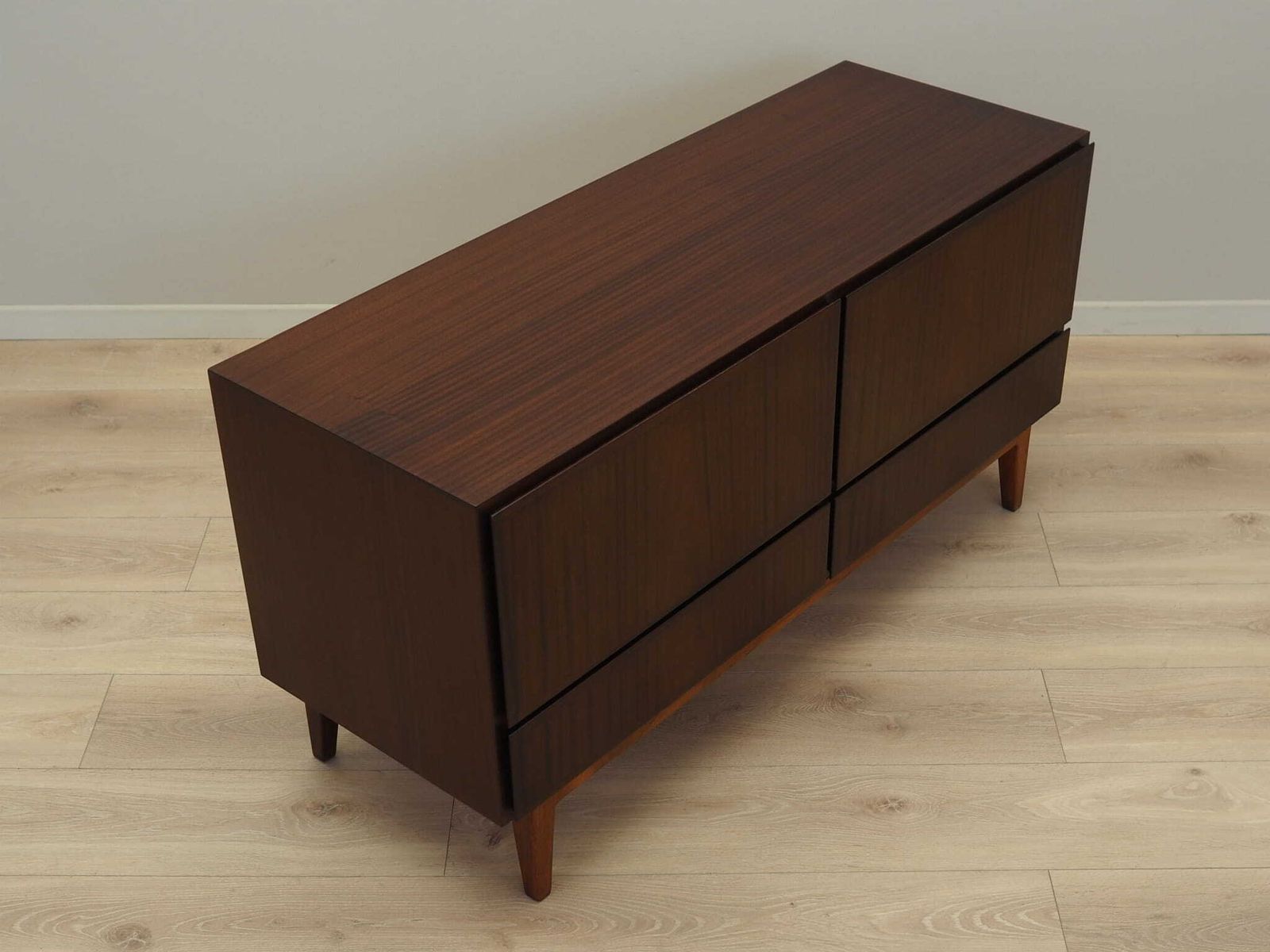Ladekast Met Mahoniefineer, Deens Design, Jaren 1970 photo vintage