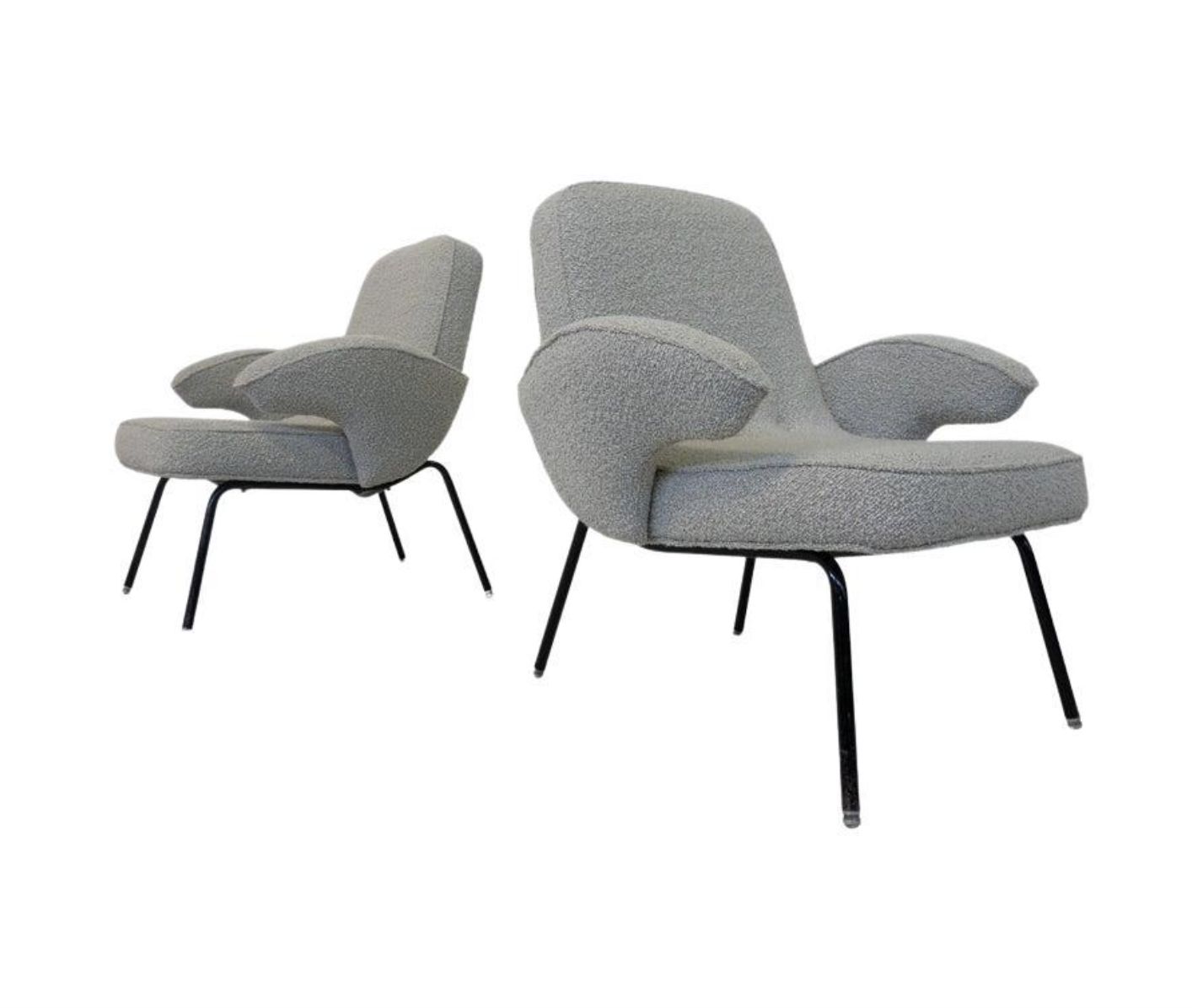 Mid Century Pair Of Armchairs, 1950s – New Upholstery