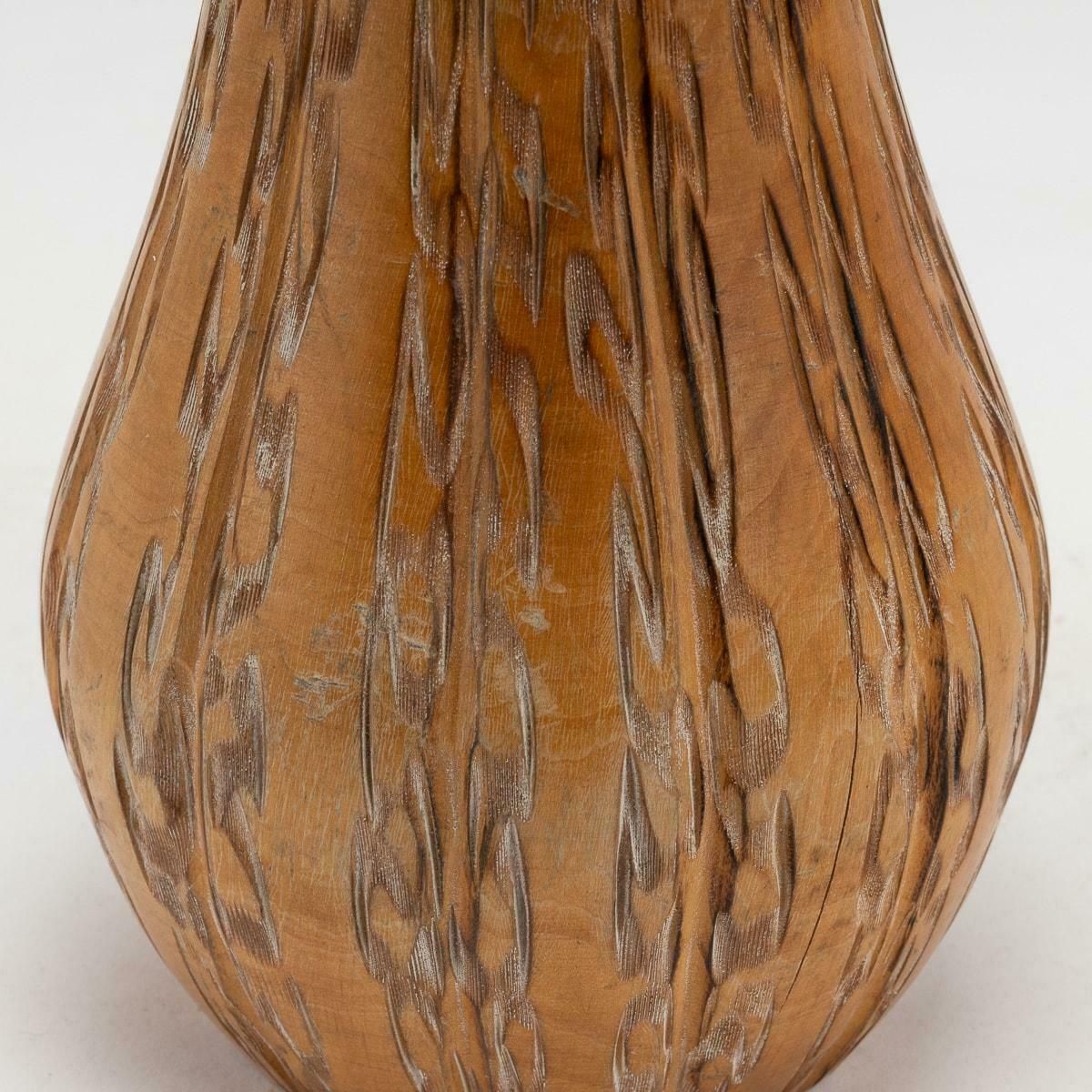 photo for sale 20th Century Italian Carved Wood Flask By Aldo Tura For Macabo C.1960