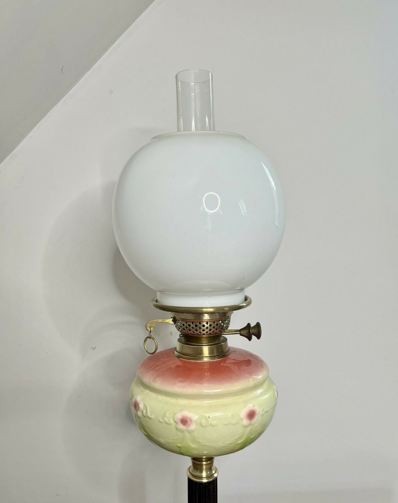 Stunning Quality Victorian Oil Lamp photo for sale