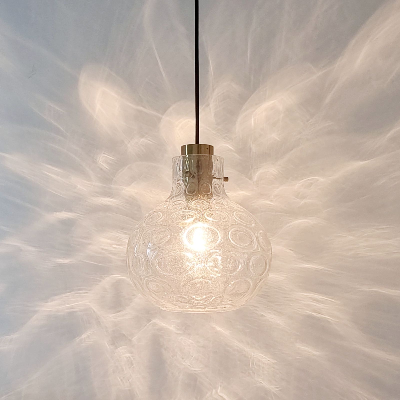 Mid Century Bubble Glass & Messing Hanglamp Van Helena Tynell Voor Limburg, Duitsland, Jaren 1960 photo buy