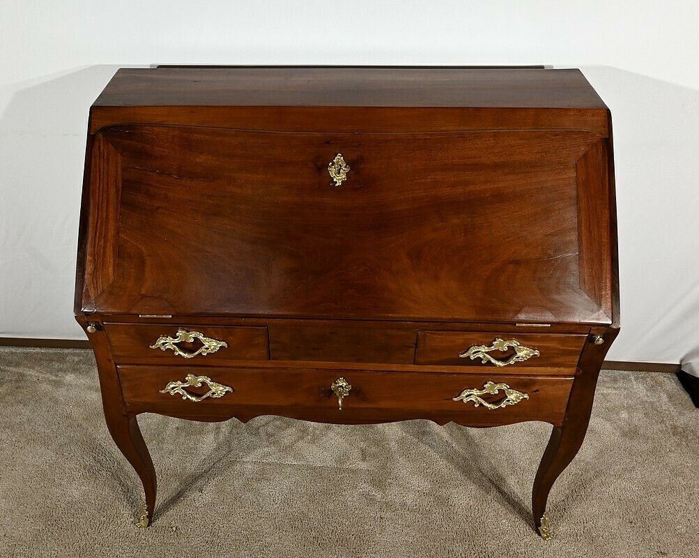 Small Port Desk In Cuban Mahogany, Louis XV – 18th Century photo buy