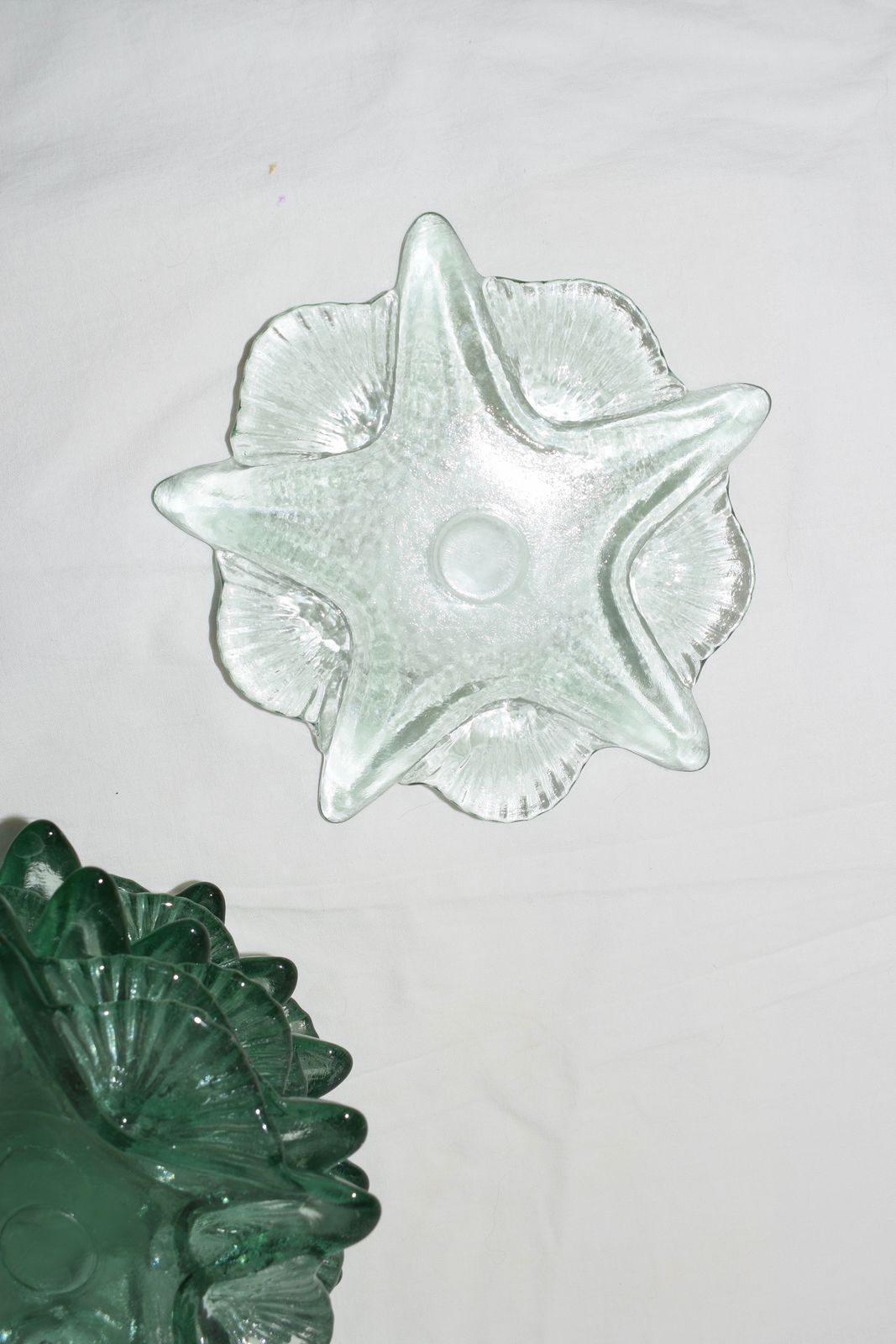 A Collection Of Light Green Vintage French Starfish Dishes, 20th Century photo vinterior