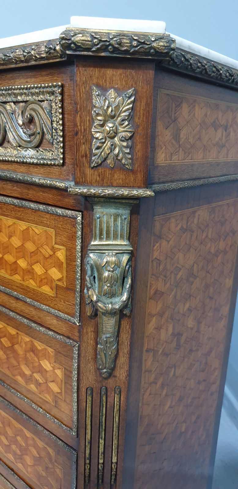 Super French Parquetry Semanier Chest Of Drawers photo buy
