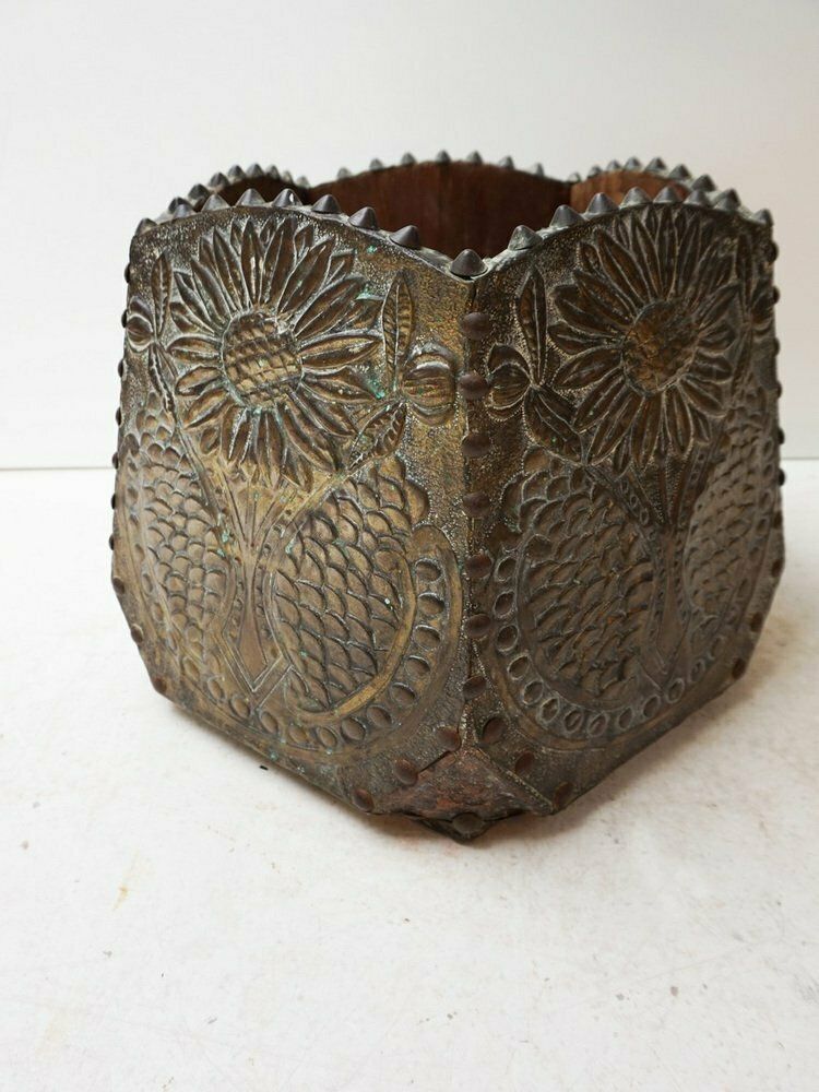 Art Nouveau Planter Or Jardinier In Hardinated Brass And Copper, 1900s photo Home Decor