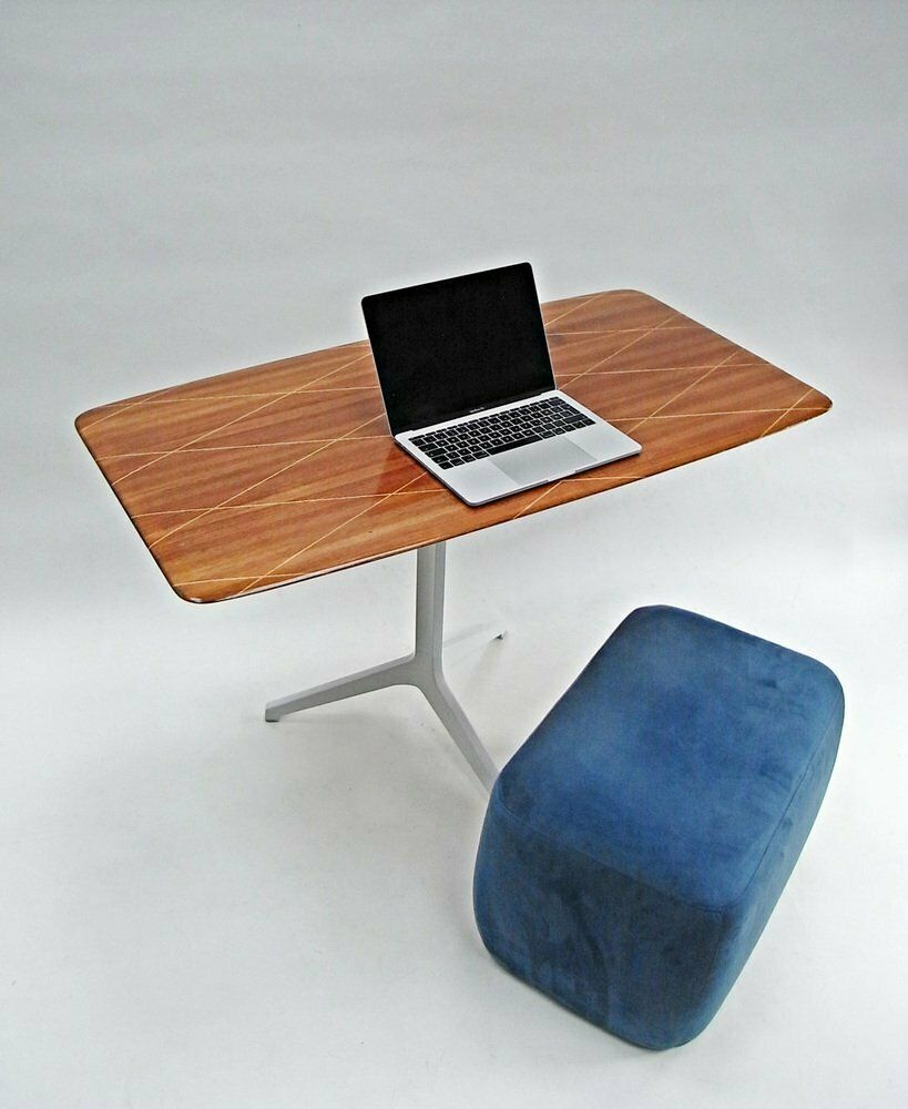 photo vinterior Desk Made Of Mahogany Veneer With Maple Inlays & Aluminum Tripod Frame