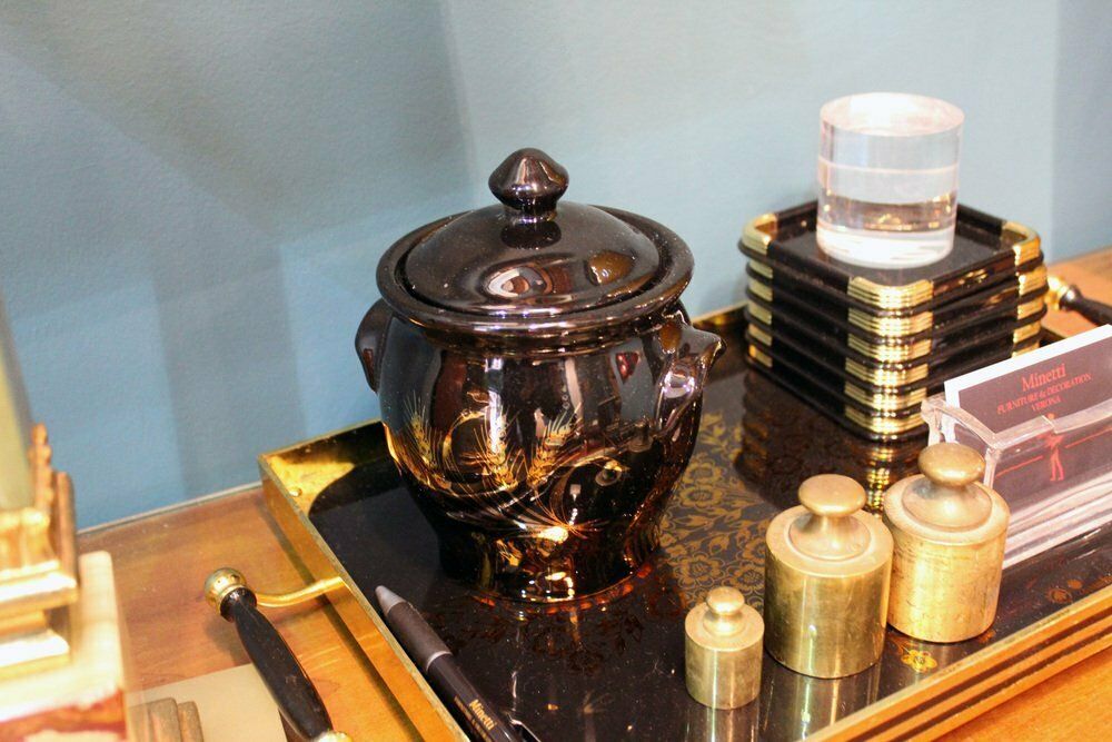 Black Lacquered Container Vase In Gold, France, 1970s photo vintage