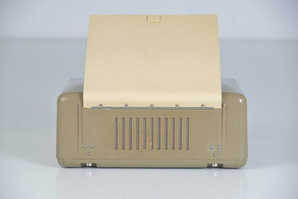 photo vintage Braun Radio Phono Combination By Wilhelm Wagenfeld For Braun, 1955
