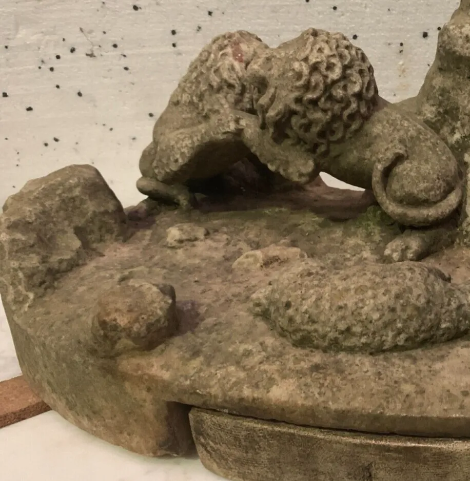 Sculpted Marble Group (Lion Fight) 20th Century photo 1522.8937875000001