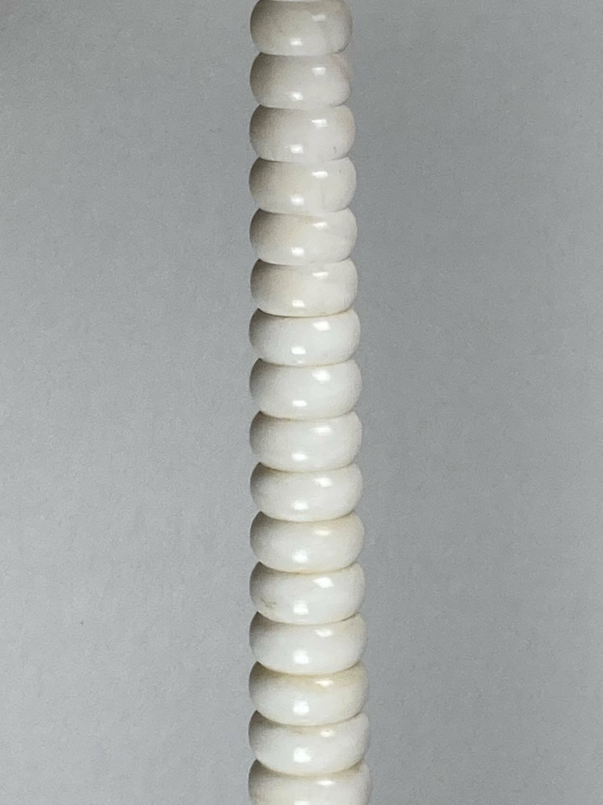 photo furniture Midcentury French Alabaster Floor Lamp With Bouclé Shade, 1950s