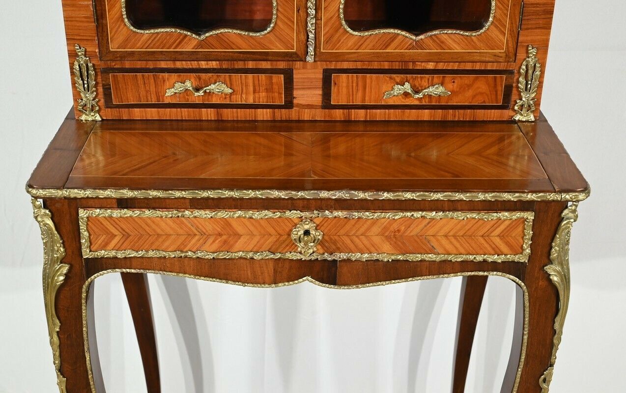photo vintage Little Happiness Of The Day In Rosewood, Louis XV Style – Mid 19th Century