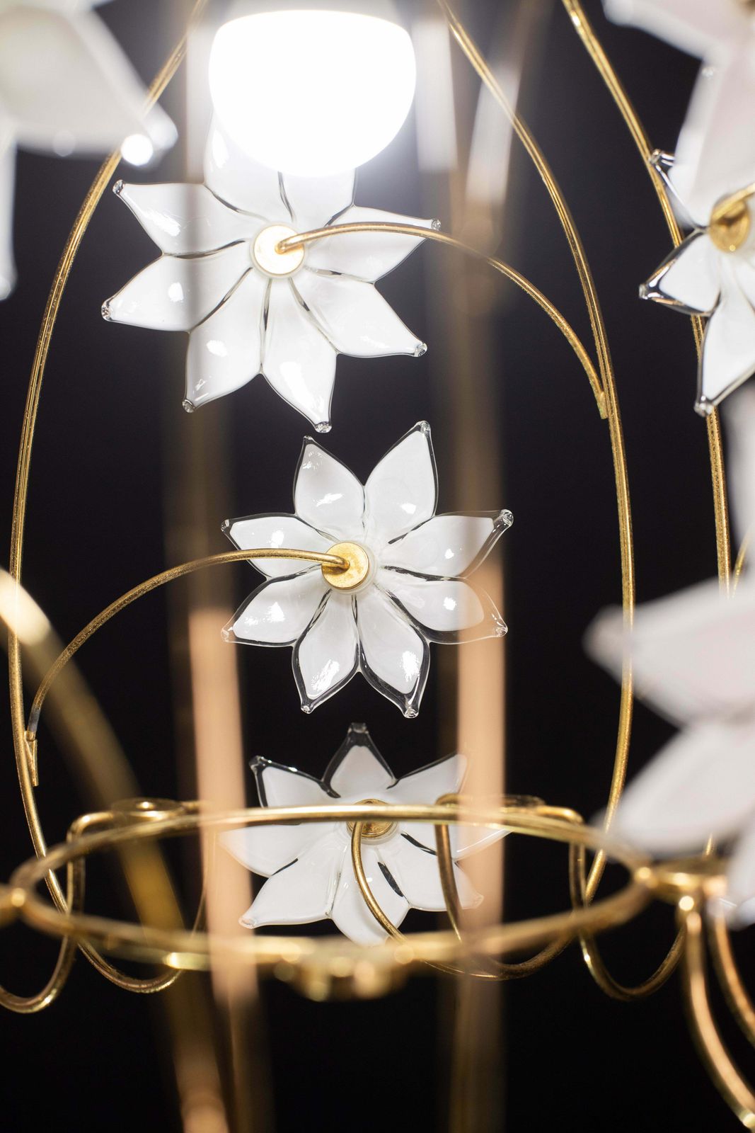 Lovely Murano Vintage Chandelier White Flowers, 1970 photo vintage