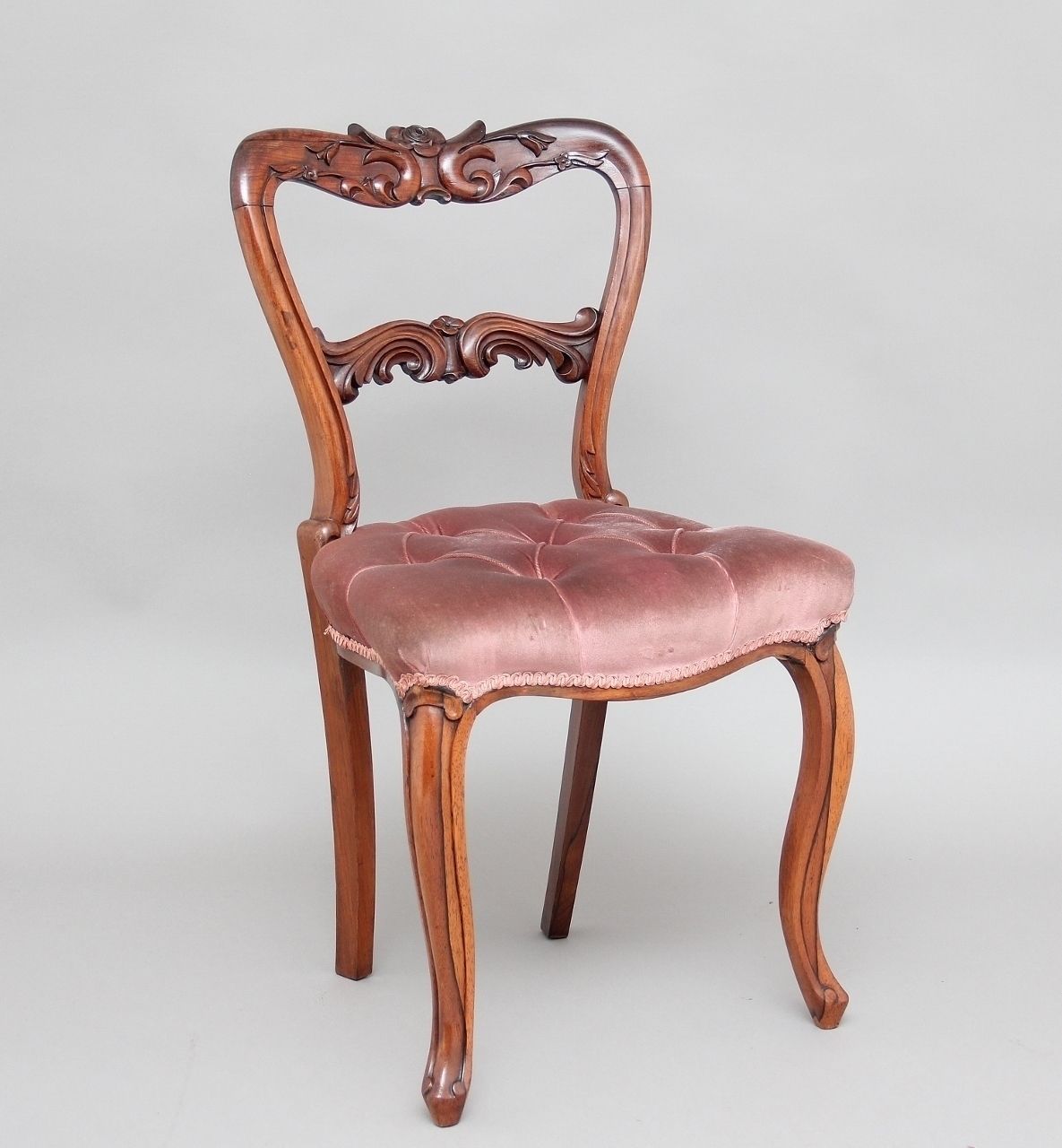 A Set Of Six 19th Century Rosewood Dining Chairs photo furniture