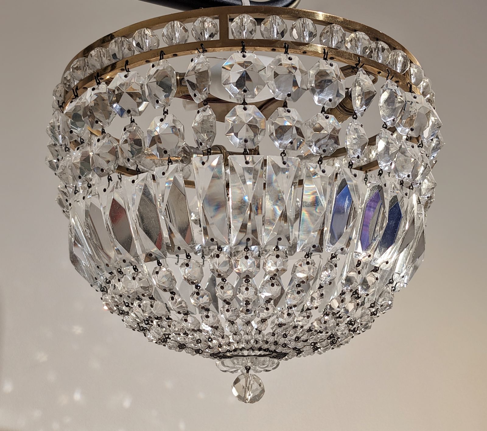 20th Century Tent And Bag Cut Glass Chandelier
